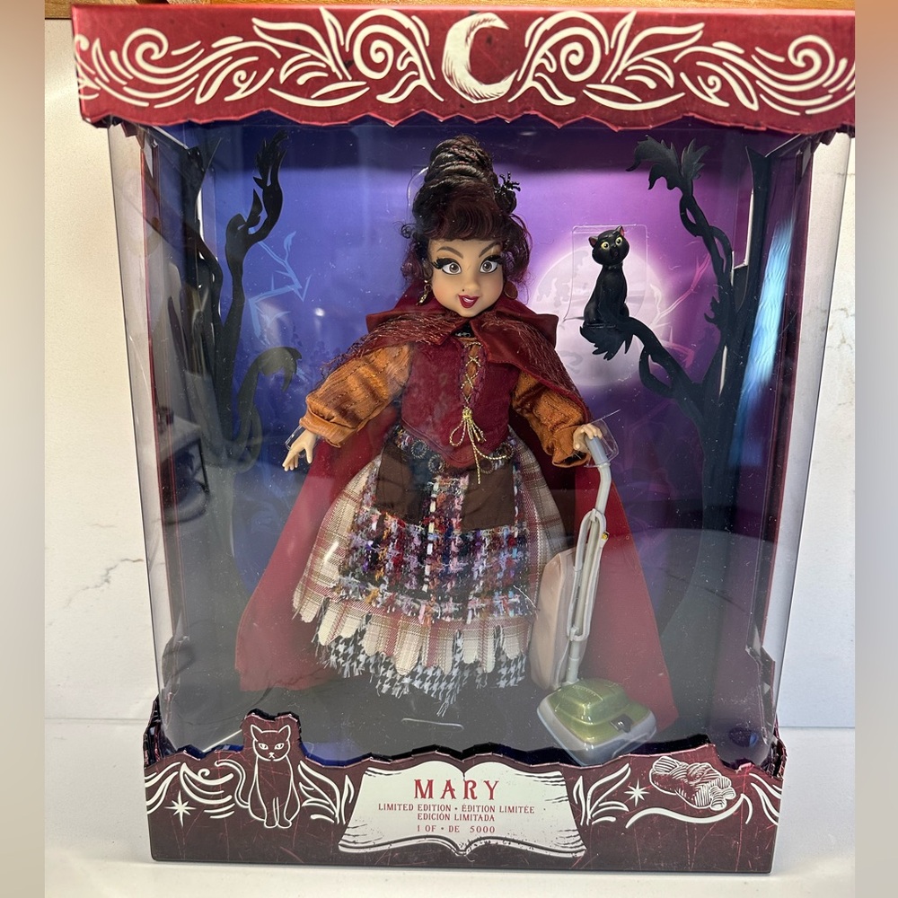 NIB | RARE FIND | Limited Edition | Hocus Pocus Doll | Mary